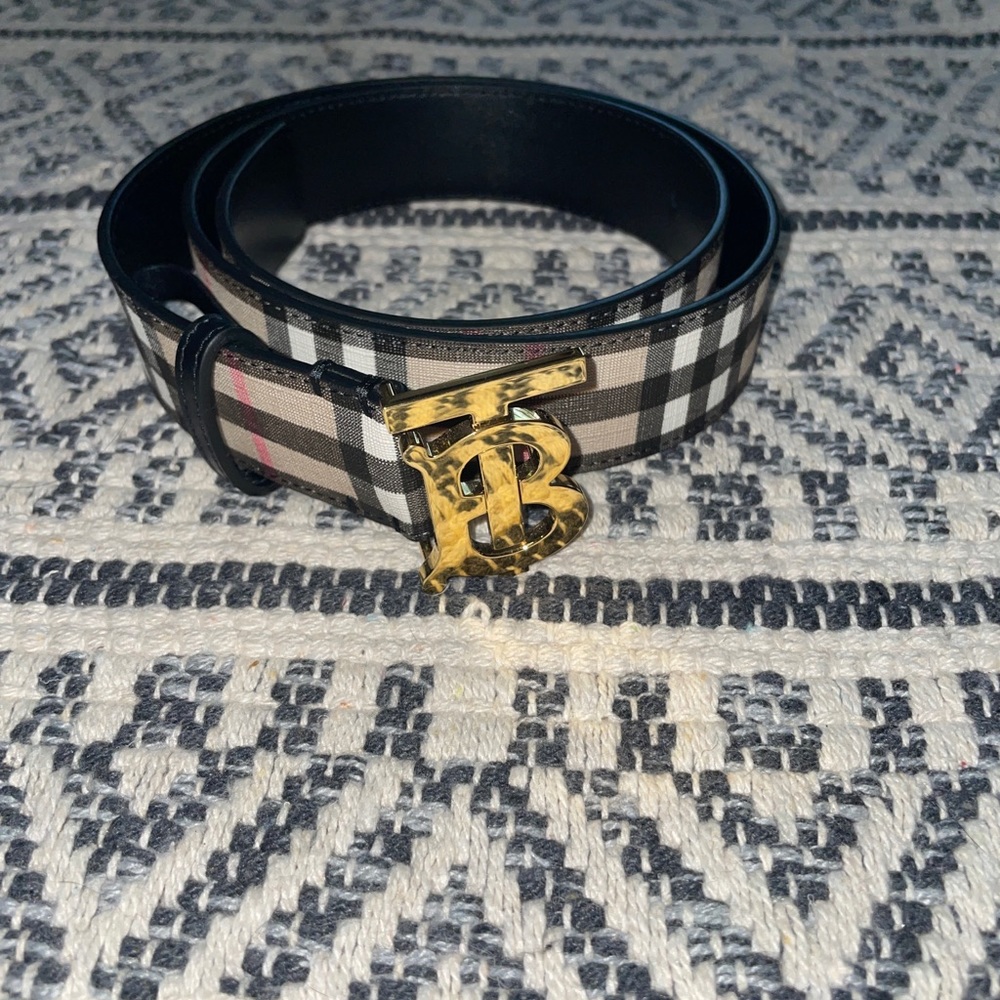 Burberry women’s belt